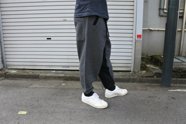ランディヴーオーグローブ　パンツ