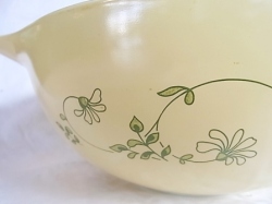 送料無料]PYREX（パイレックス）；シンデレラボウル4個SET